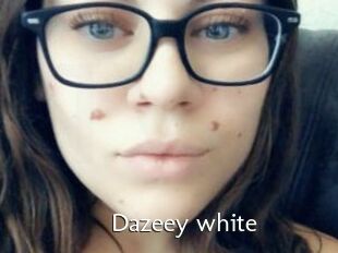 Dazeey_white