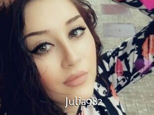 Julia982