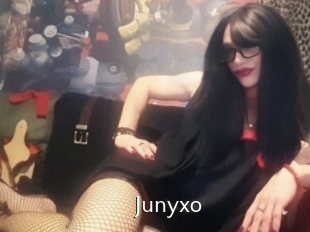 Junyxo