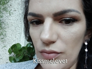 Kissmelove1