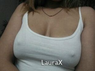 LauraX