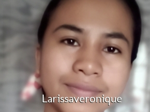 Larissaveronique