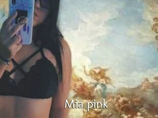 Mia_pink