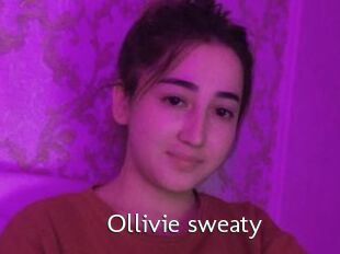 Ollivie_sweaty