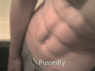 Pussedly