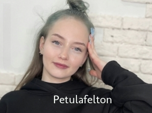 Petulafelton