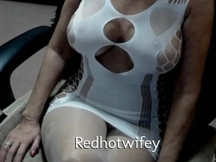 Redhotwifey