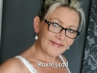 Roxie34dd