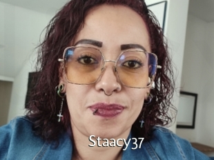 Staacy37